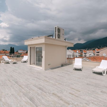 Splendido Mb Apartments Tivat Ngoại thất bức ảnh