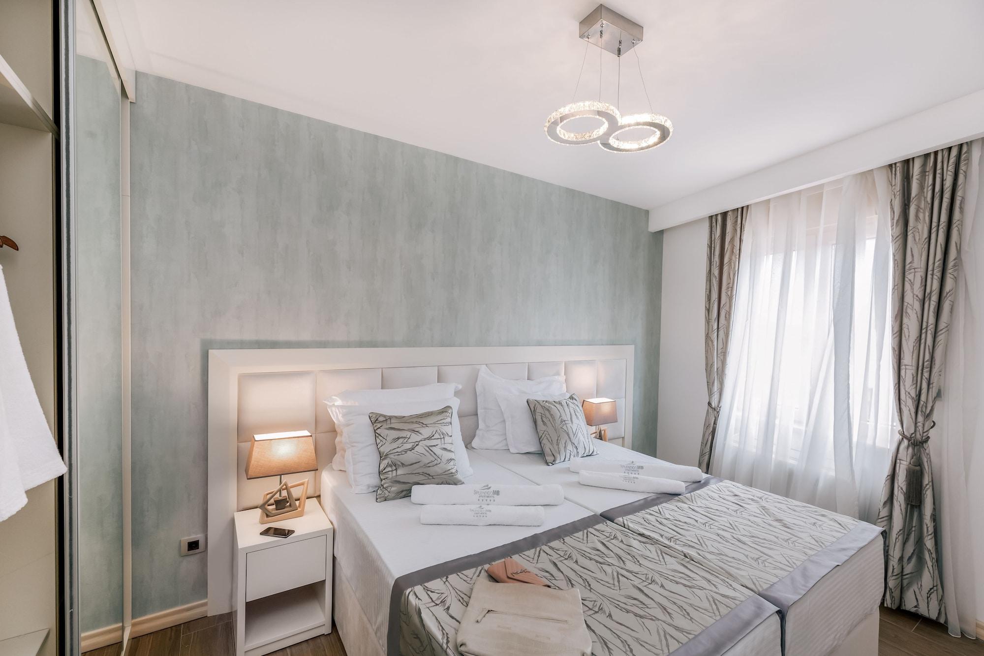 Splendido Mb Apartments Tivat Ngoại thất bức ảnh