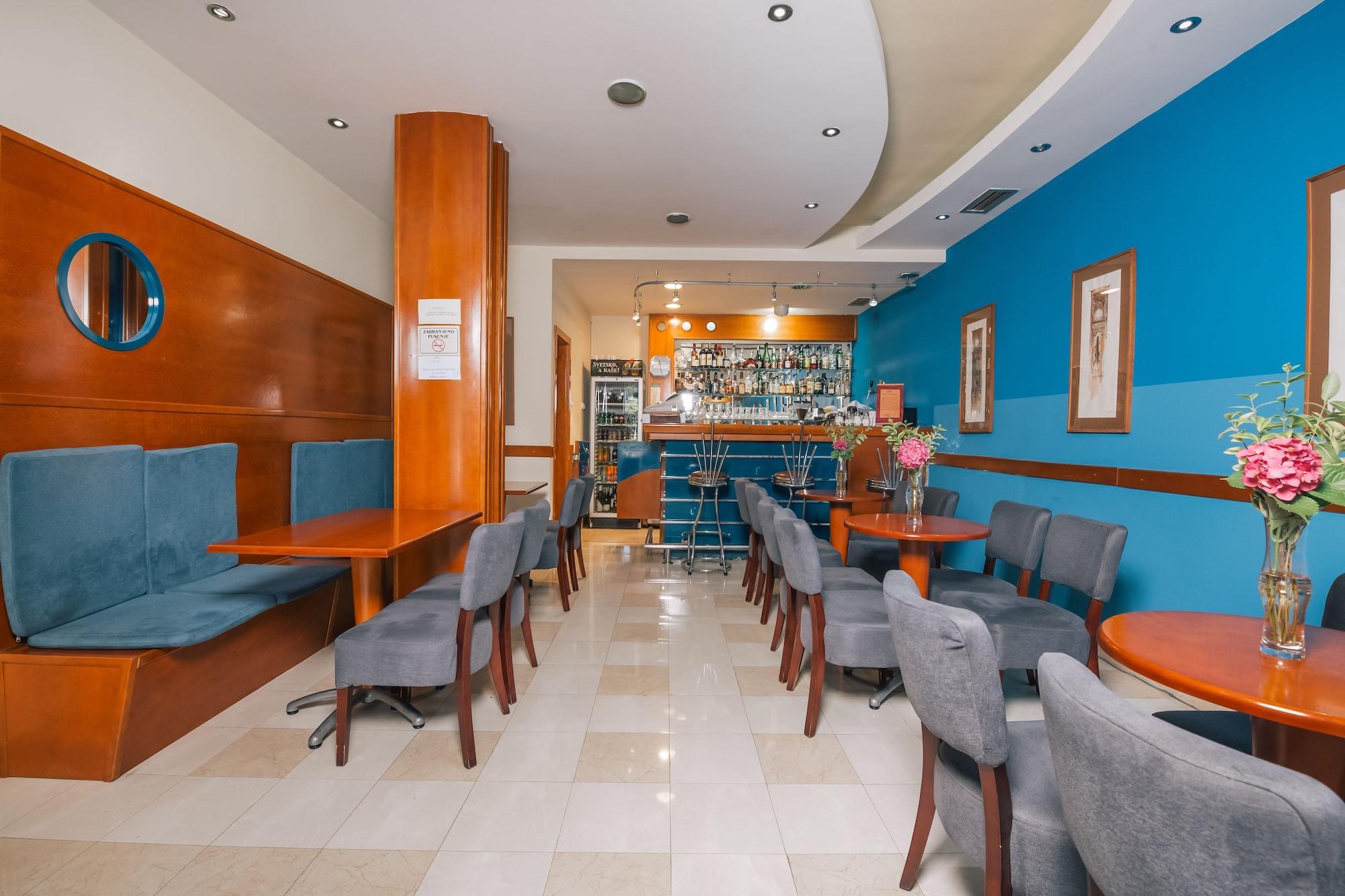 Splendido Mb Apartments Tivat Ngoại thất bức ảnh