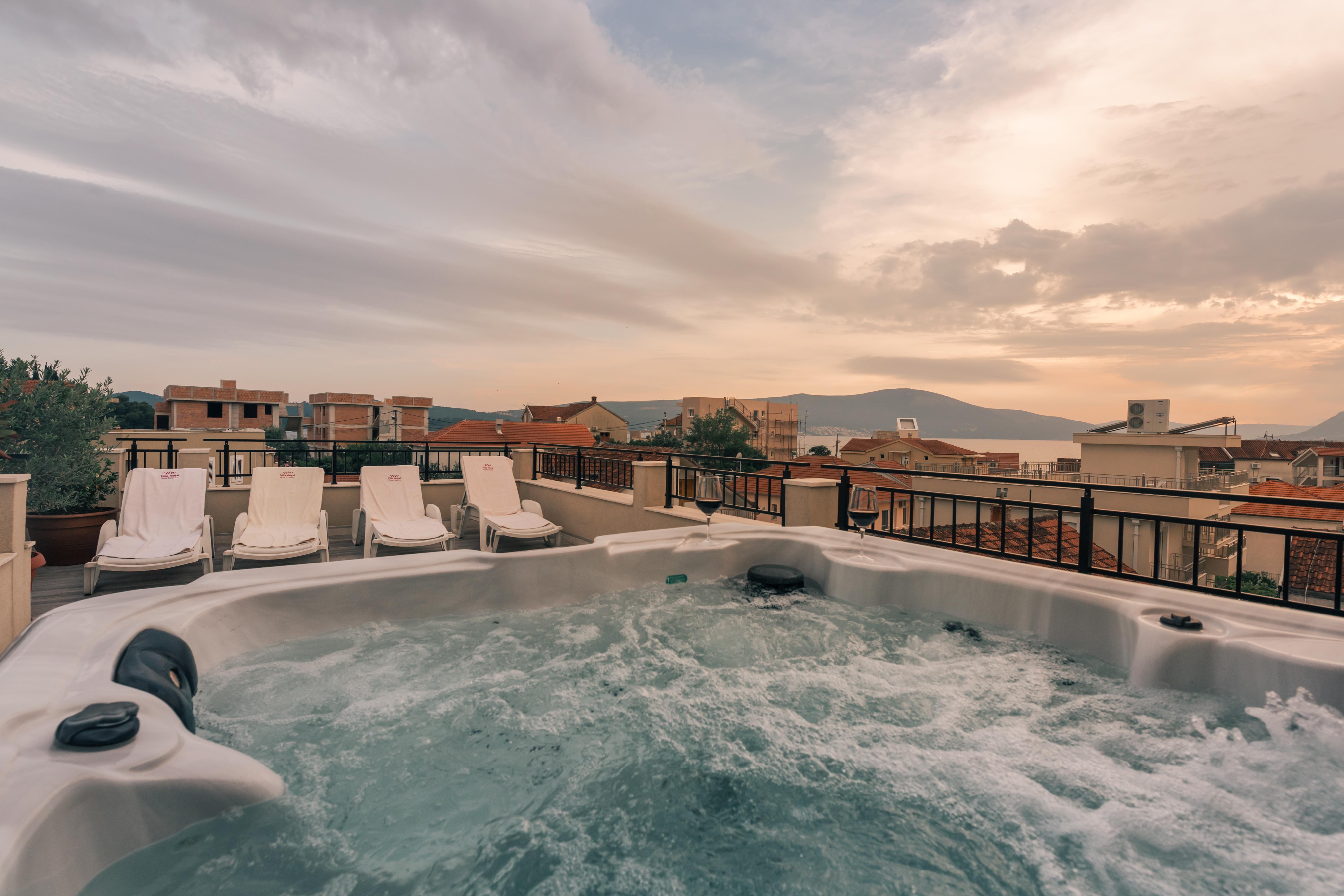 Splendido Mb Apartments Tivat Ngoại thất bức ảnh