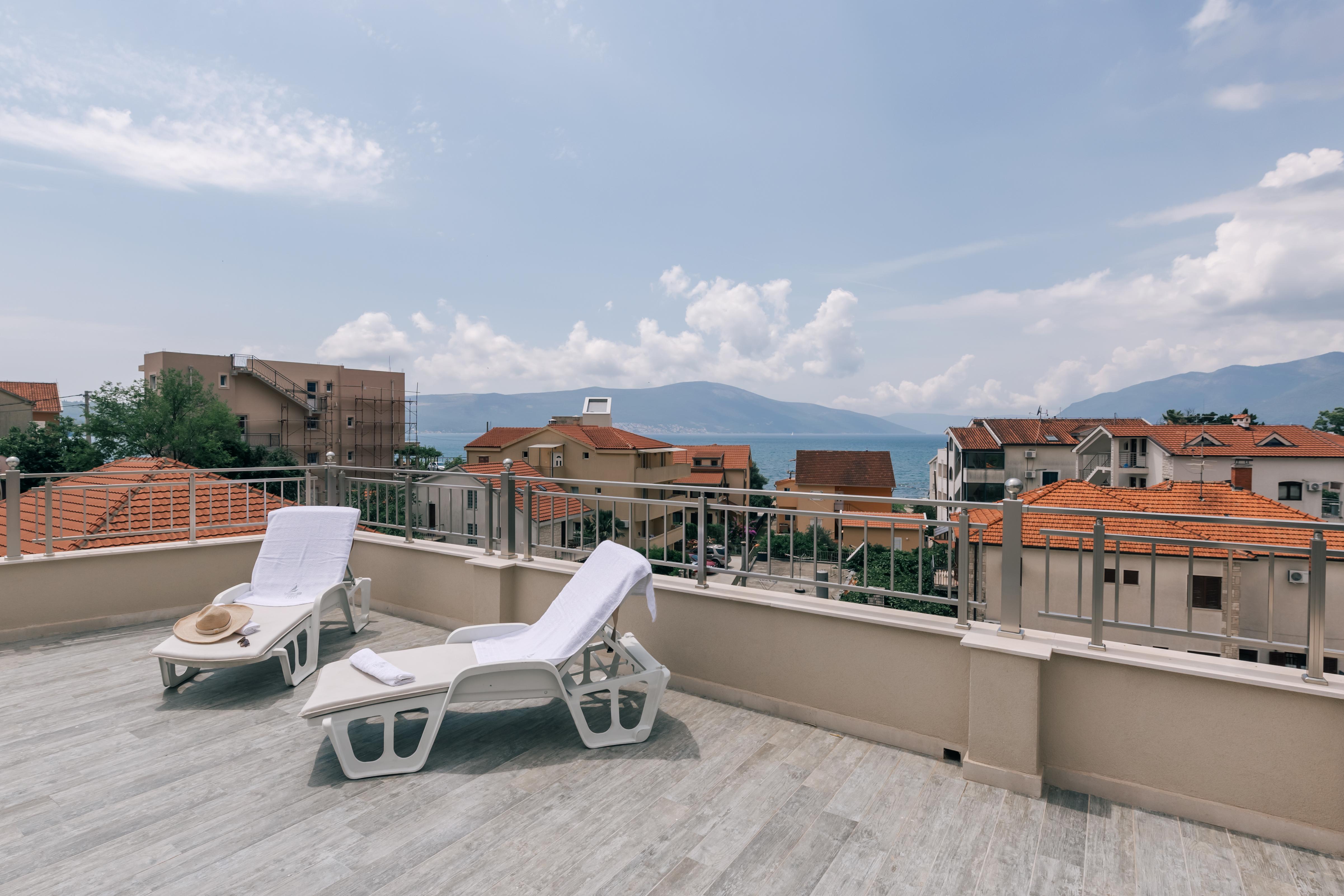 Splendido Mb Apartments Tivat Ngoại thất bức ảnh